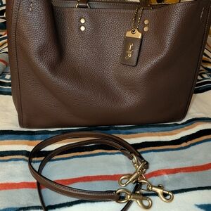 Coach Rogue 39 Maple